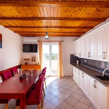 Eagle * بنكوفاتش